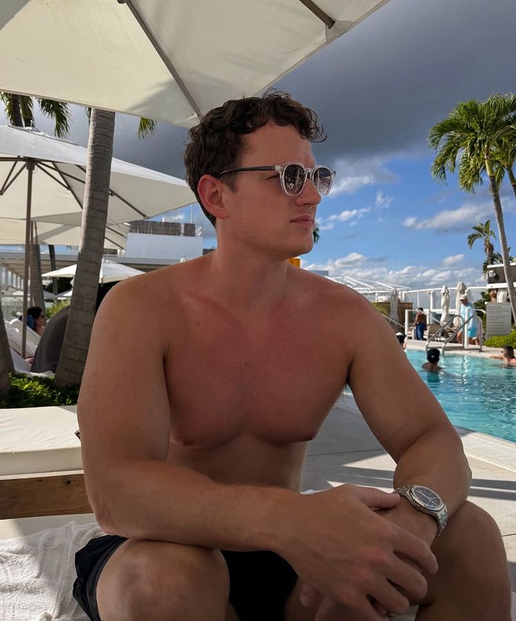 PJ Trades post on Instagram
